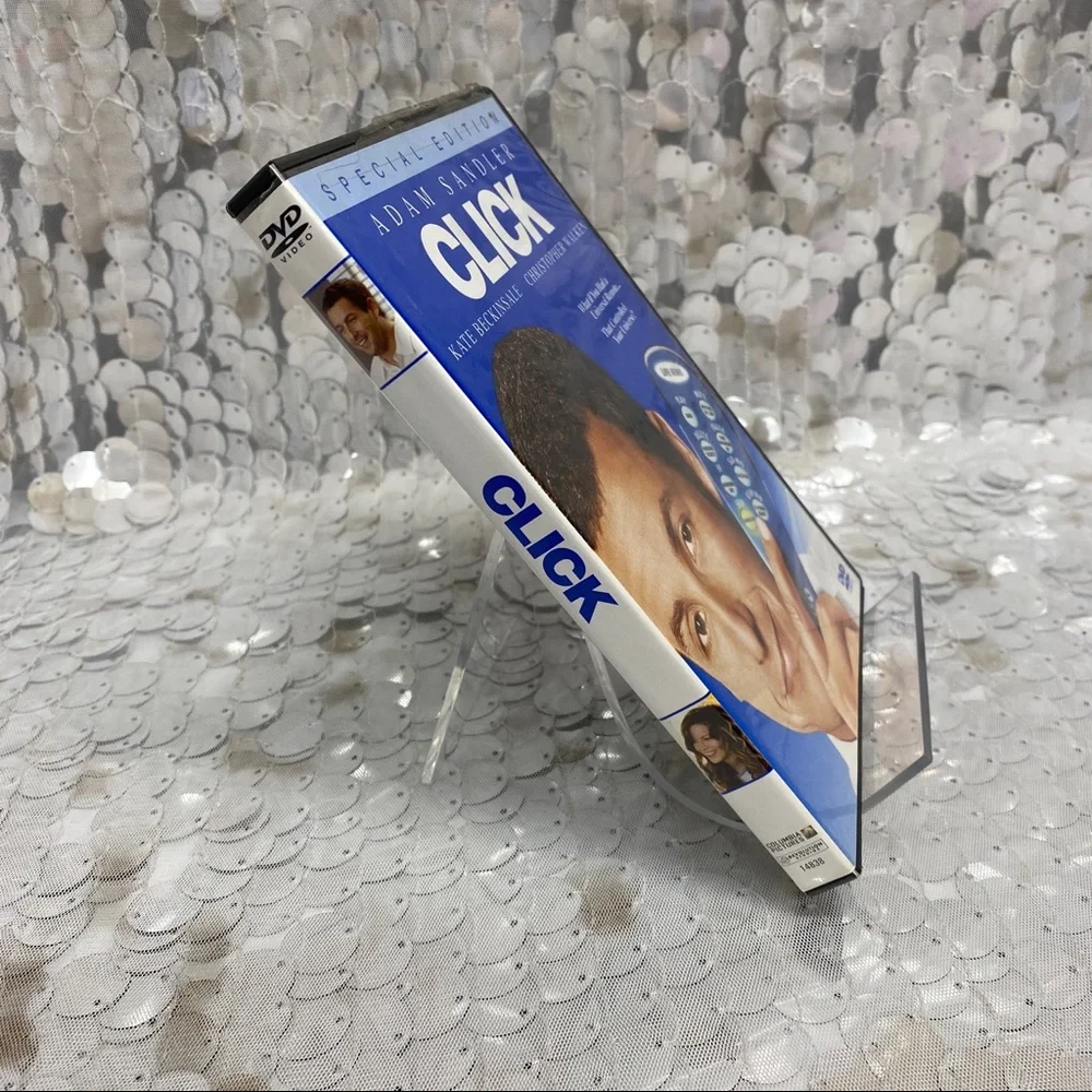 Click - Picture 3 of 6